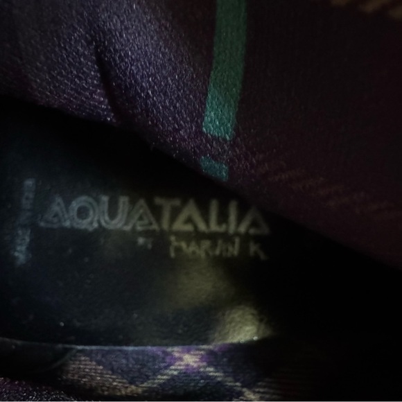Aquatalia Suede leather Ankle Boots booties  Burgundy red Square Toe heels 9.5 - Picture 16 of 16